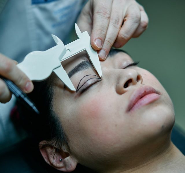 Les interventions chirurgicales qui peuvent ameliorer votre visage